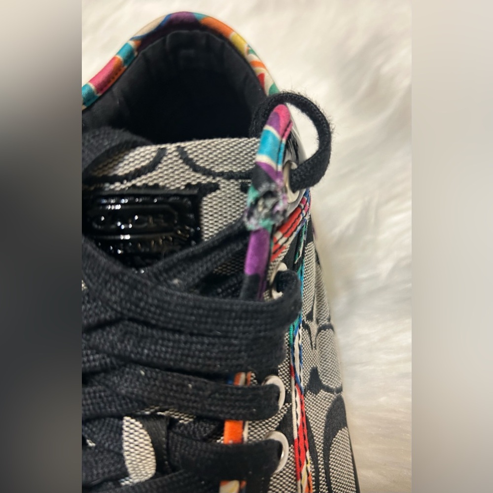Coach Vintage Zoe Multicolor Signature Logo Patterned Sneakers - Picture 3 of 9